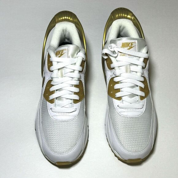 Nike Air Max 90 Flyease White Gold Sneaker Shoe CV0526-100 GS Size 7 Women's 8.5 - Picture 4 of 9